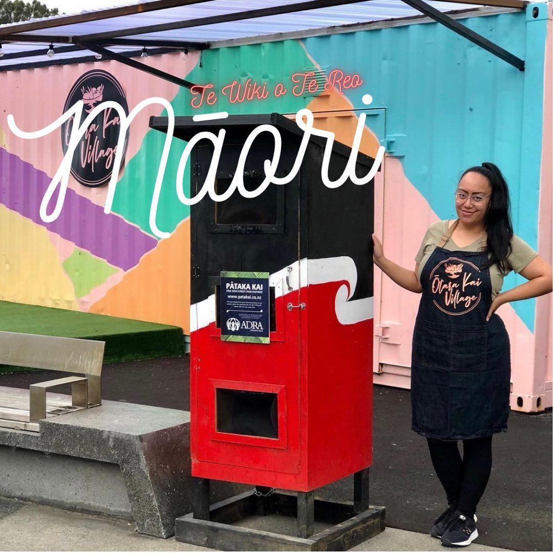 Volunteers working together